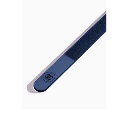 CHANEL NAIL FILE LA LIME À ONGLES FUGUEUSE